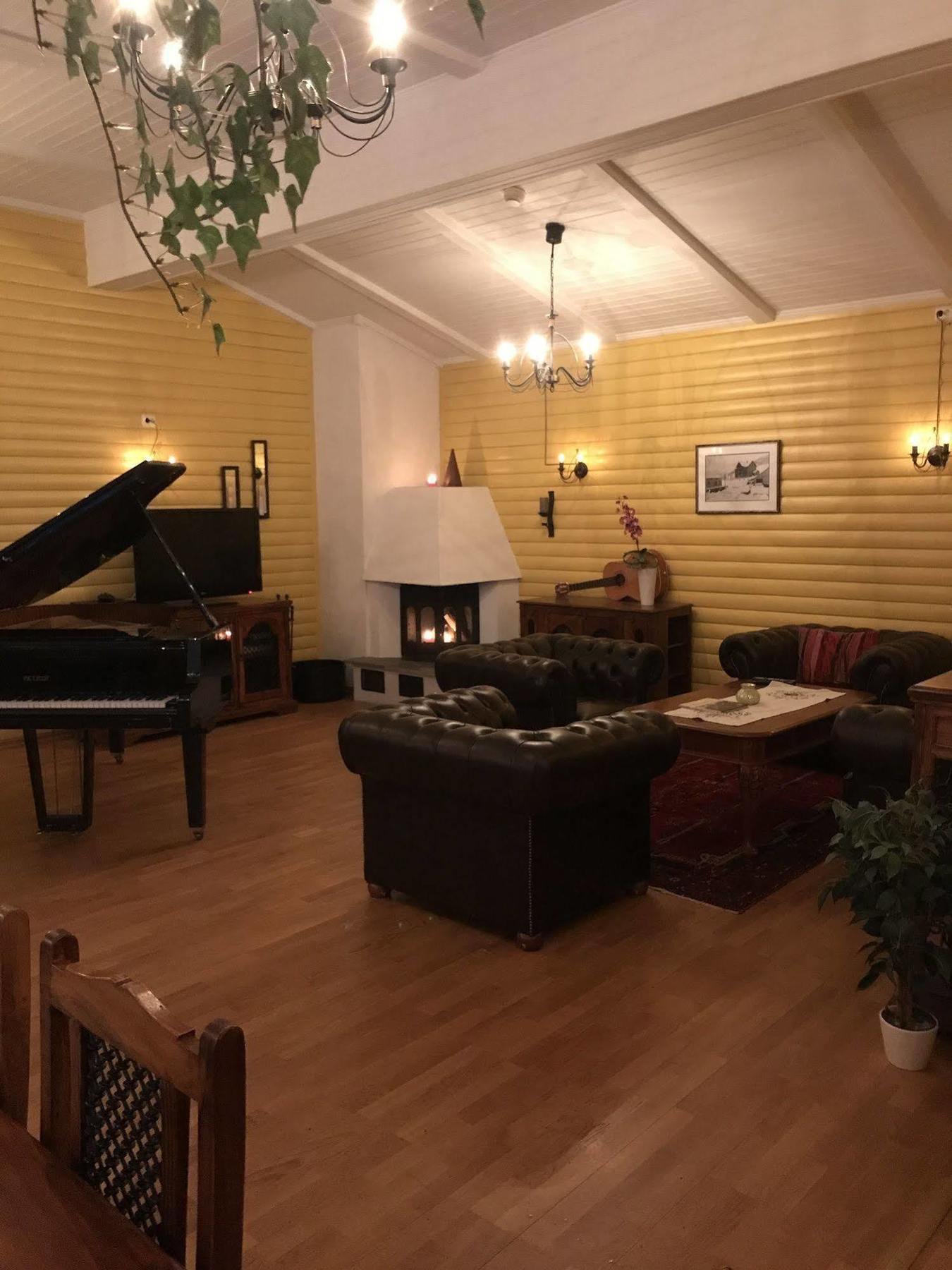 Gjestgiverier Gjestegård